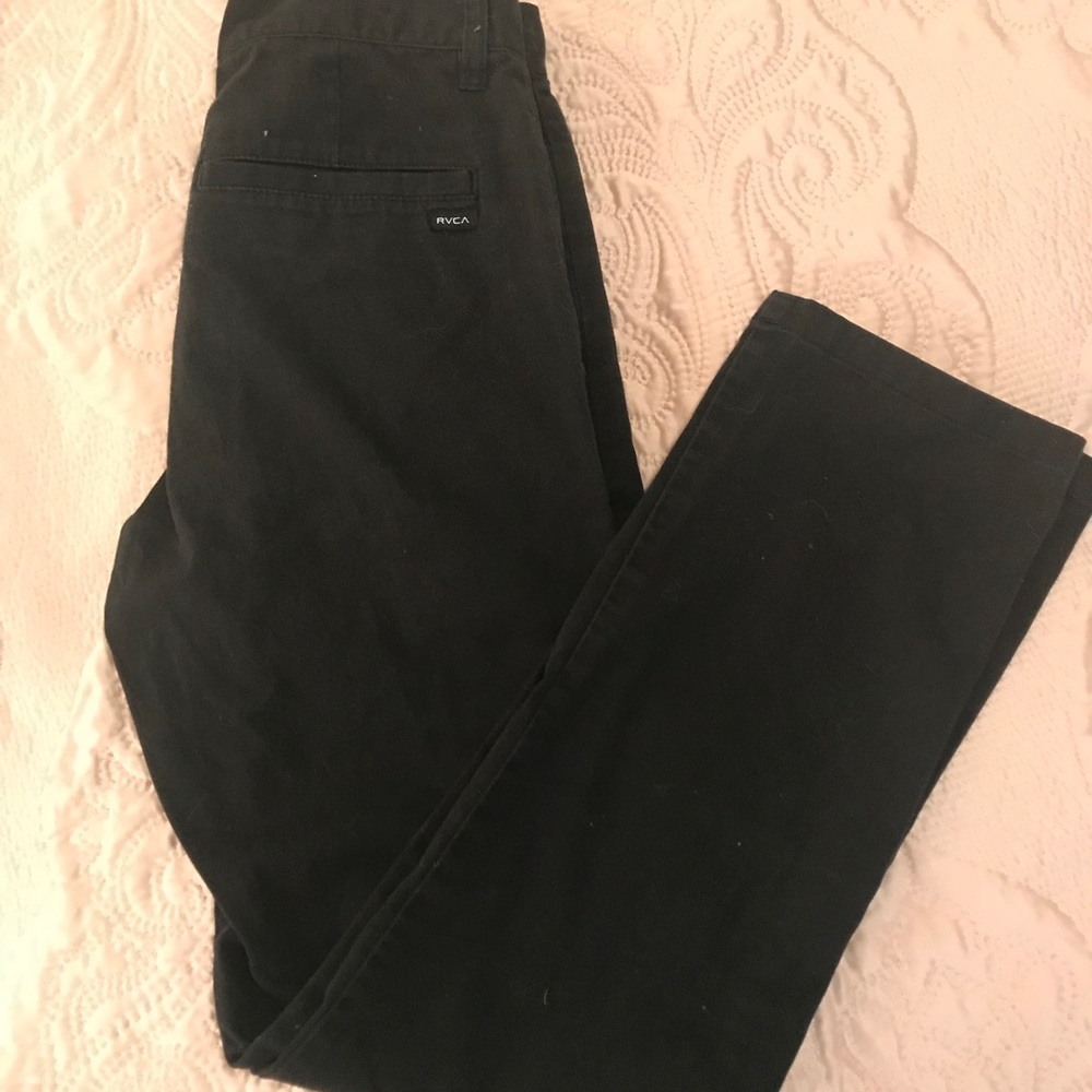 ❌SOLD❌Boys RVCA pants size 28